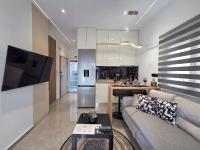 TT Luxury Homes I Helios - Sunny Studio with Yard in Kalamaria - B&B Salónica