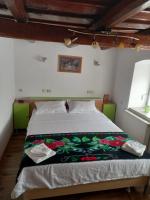 Căsuța cu cerdac - B&B Nădăștia de Sus