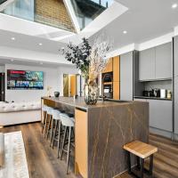 Stylish 3 Bed House - Garden - Parking - Outdoor Play Space - Netflix 17P - B&B Birmingham