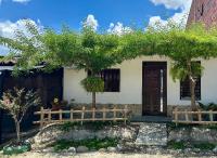 Casa comoda con aire y garaje en La Union Valle - Bed and Breakfast La Unión