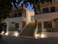 Heleon Luxury Apartments - Bed and Breakfast Párga