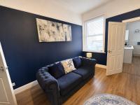 Queenie's Nook - B&B North Shields