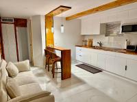 Wood & White - Bed and Breakfast Hialeah