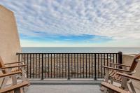Charming Waterfront Getaway with Seasonal Pool & Hot Tub Tennis Beach Access - B&B Hilton Head