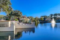 Spacious Condo with Beach Access Shared Pool Hot Tub Ocean Views and More - B&B Hilton Head