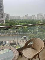 Happy studio - B&B Noida