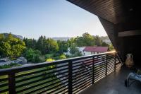 Maxis - Penthouse with Castle view - Bed and Breakfast Bled