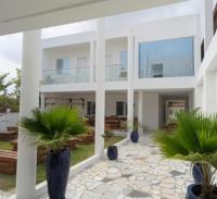 The Hills - B&B Accra