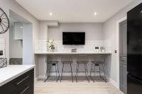 F3 Kitchenette Room with Ensuite, Chatham - B&B Rainham