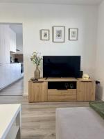 Spacious Apartment in Wine Region with 2 Balconies - B&B Pezinok
