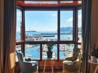 Sunrise views over the Port and Sea - B&B Bermeo
