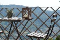 Casa nel Verde in Collina con Terrazzo Vista Mare - B&B Camaiore