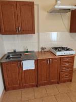 Центр 2 кім студія 6 місць з Кондиціонером - B&B Mukachevo