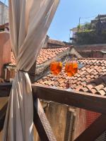 La Serenissima San Marco - Elegant 2BR with Roof Terrace - B&B Venecia