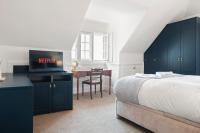 Edinburgh Modern Premium Penthouse Ramsay Gardens - B&B Edimburgo