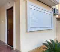 Cozy apartment near Airport - B&B Koropí