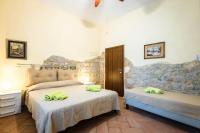 Triple Room with Shared Bathroom