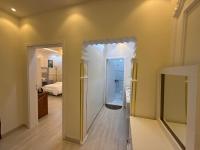 غرفة نوم 3 أسرّة مدخل خاص بدون صالة - B&B Al Bahah