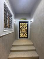 غرفة نوم 3 أسرّة مدخل خاص بدون صالة - B&B Al Bahah