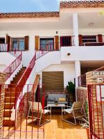 Casa Malecon - Beachside Holiday Apartment, 100m from The Strip Plaza 525 - B&B Los Alcázares