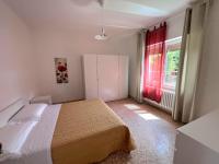 Tuscan Space 2 Master Beds & Separate Living & Separate Kitchen - Chambres d'hôtes Rosignano Solvay-Castiglioncello