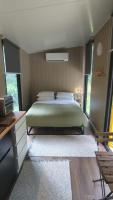The Kingdom of Mu by Tiny Away - Bed and Breakfast Huonbrook