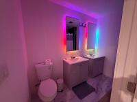 Private Room with Private Entrance North Miami - Bed and Breakfast North Miami