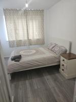 2bdr Ground Floor Flat in Edmonton free Parking and WiFi - B&B Ponders End