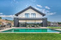 BlackForestChillOut - Pool - Garten - BBQ - Sauna - Chambres d'hôtes Stühlingen