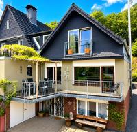 GUESTHOUSE ENNEPETAL - Ferienwohnung im grünen Heilenbecker Tal - B&B Ennepetal