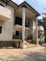 Centurion Aparthotel - Bed and Breakfast Abuja