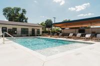 Gloria Cottage - 2 blocks to Magnolia and 3 mins to Baylor - Bed and Breakfast Waco