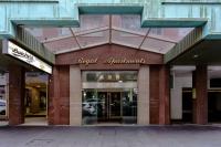Luxury 2BR CBD Retreat Walk to Darling Harbour - B&B Sydney