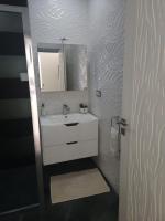 Huge oceanfront apartment - Ferienwohnung Tétouan