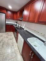 Amplio apartamento Grau de Gandia con aire y parking - Chambres d'hôtes Gandie