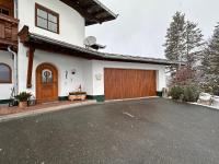 Ferienhaus Exenberger - B&B Kössen
