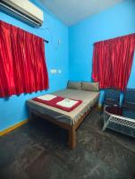 Cozy Home Stay Villa - B&B Kalabam