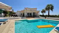 Abby - Private Pool - 11 Guests - Albufeira - B&B Albufeira