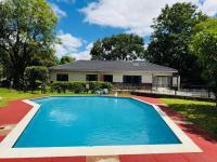 Mpande - The Roots Your Home Away from Home - B&B Bulawayo