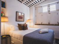 Casa da Adega - Bed and Breakfast Gaeiras