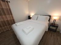Comfortable 4BR Home for Families & Groups - B&B Niagara Falls