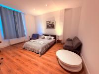 Central Camden 2BR Sleeps 6 Near Tube & Market - B&B London