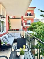 Sun Sight - Deluxe Meridian Vista Suites - B&B Pefkochóri