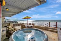 ON THE SAND!! Private Beach! OCEAN FRONT HOT TUB!! - B&B Dana Point