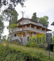 Pine Grey Castle - Ferienwohnung Almora