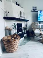 Idyllinen puukerrostalo lähellä keskustaa - B&B Hämeenlinna