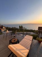 2 minutes from Beach Private House Terrace - B&B Elšani