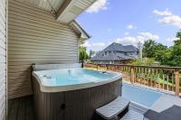 Coler Lounge: Bike In, Bike Out w/Hot Tub - Chambres d'hôtes Bentonville
