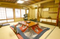 Vierbettzimmer im japanischen Stil