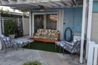 Keys to the Sea and Cabana Club - Bed and Breakfast Key Colony Beach